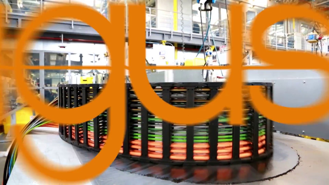 Energy chains on the side