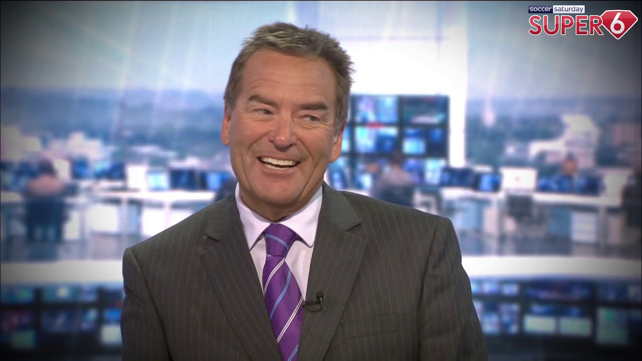Jeff Stelling LOVES a pun | Soccer Saturday Best Bits