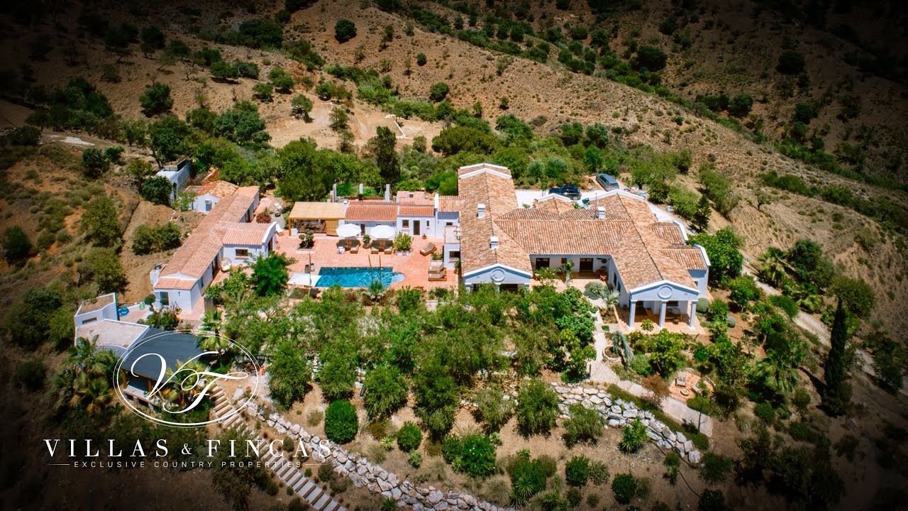 Authentic Cortijo for sale in the Marbella mountains, Villas & Fincas, Andalusia, Southern Spain
