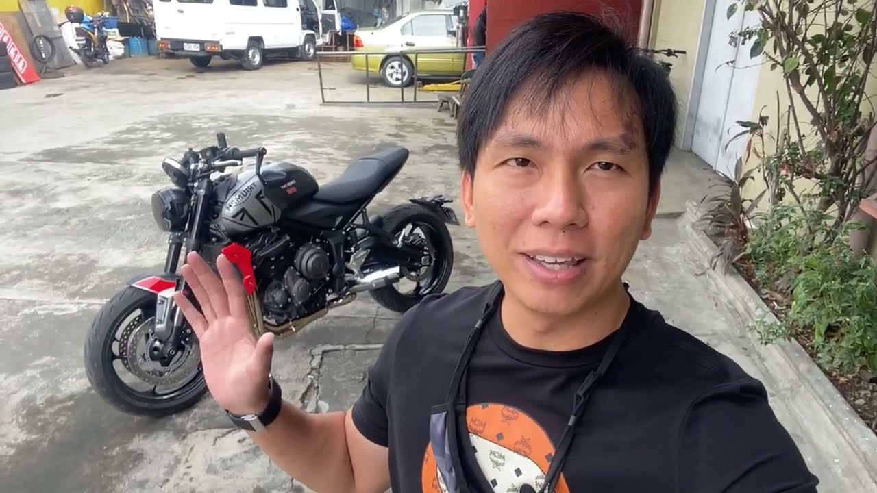 Демонстрация звука выхлопа мотоцикла Triumph Trident 660 вживую! 🏍🔥🔥🔥