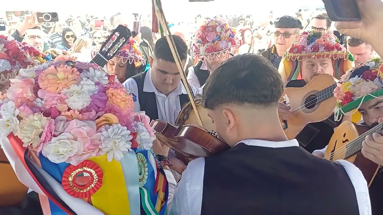 lucha concurso panda raices de malaga fiesta mayor