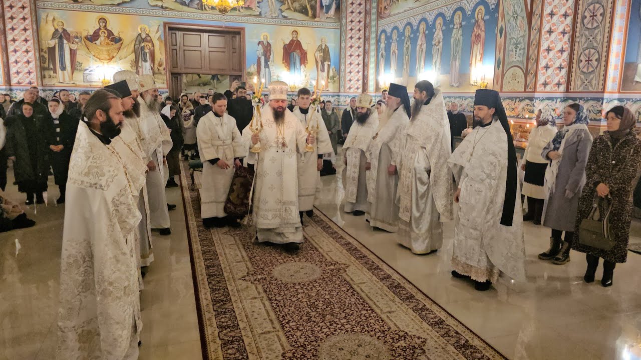Божественная литургия — Собор Пророка, Предтечи и Крестителя Господня Иоанна