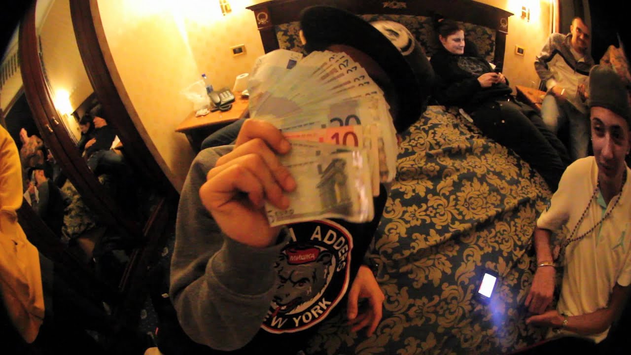 IL RAGAZZO D'ORO TOUR DOCUMENTARY PT.3
