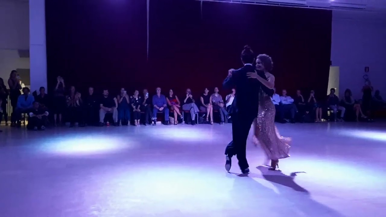 Ayelen Sanchez and Walter Suquia - Tango Vals Exhibition - Mi Novia de Ayer by Alfredo De Angelis