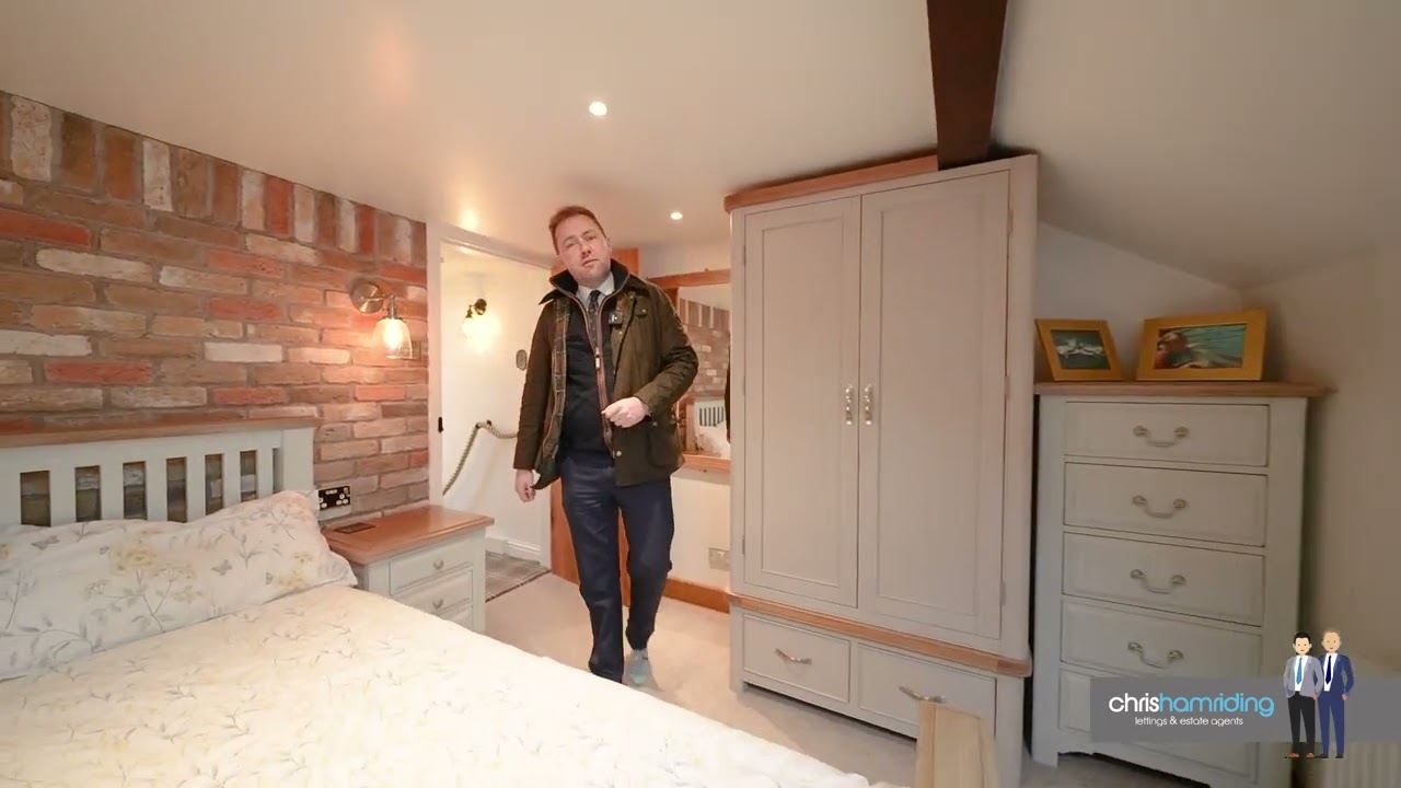 Crumble Cottage, Hill Top Brown Edge, Staffordshire, ST6 8TY