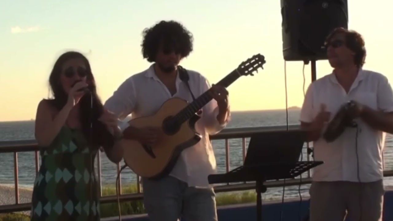 Mambembe - Chico Buarque - Juliana Areias Trio - Sunset Songs - Cottesloe, Perth, Australia