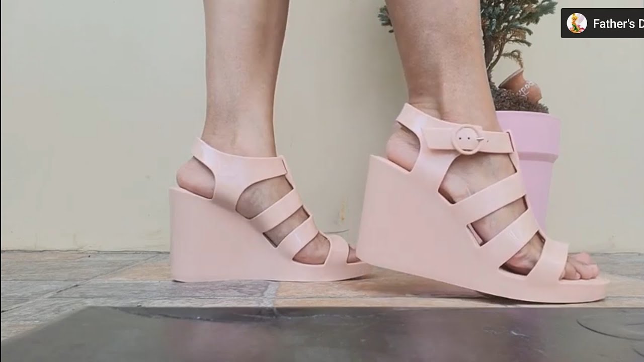 Melissa Venus Wedge Sandals, worth it ba?! - THinkerBELLA Reviews