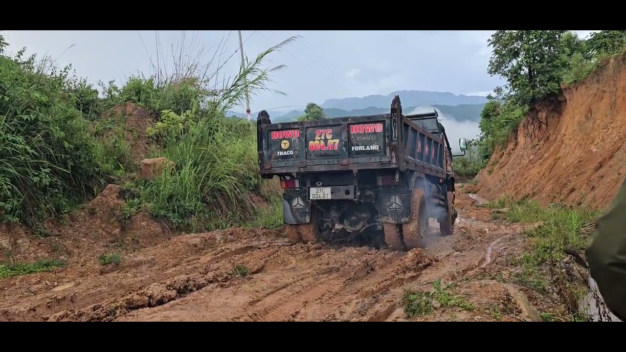 Lái mới đường trơn trượt 