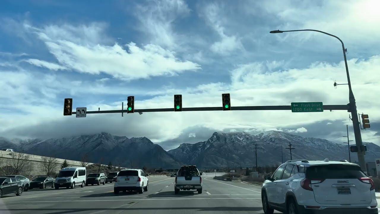 Thursday evening driving to American Fork, Utah #foryou #fyp #thursday #ldstemple #partytime #utah 