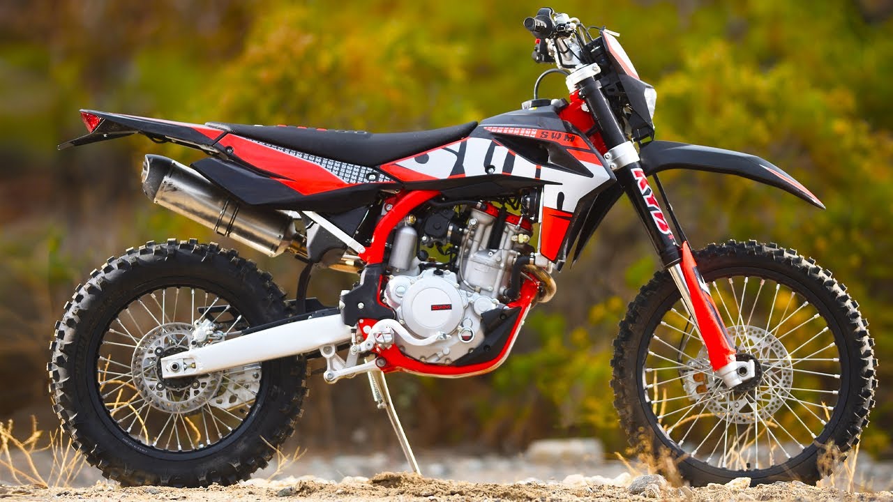 First Ride 2023 SWM RE500 Dual Sport - Dirt Bike Magazine