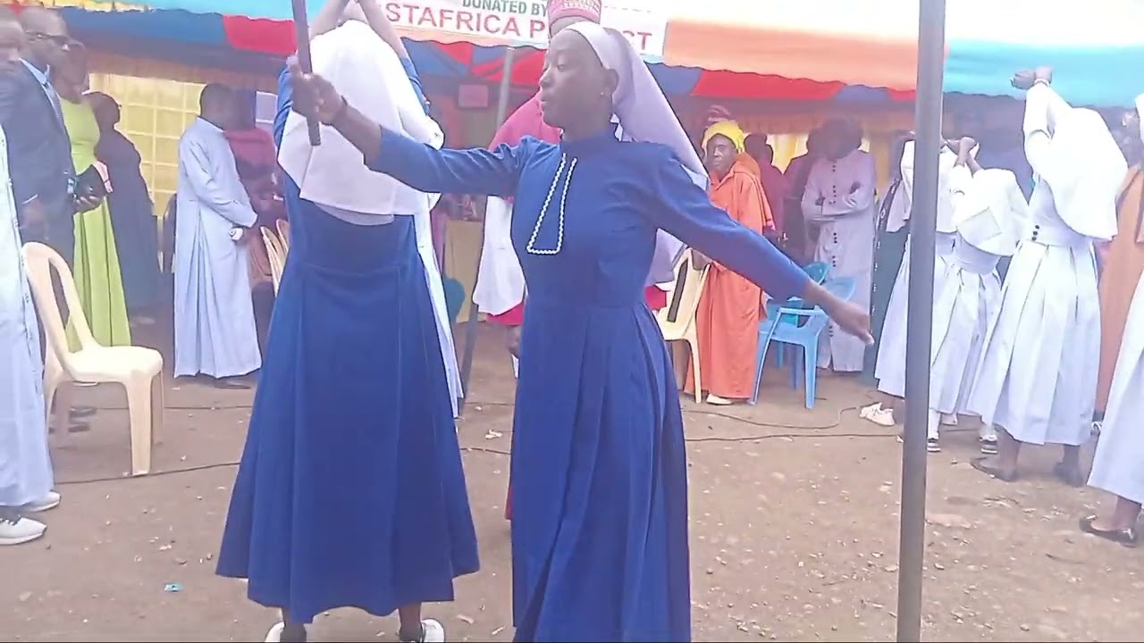 Mano irwako jatelo morito new city assembly e hema .Nyasach loch mondo oguedhi ahinya baba🙏