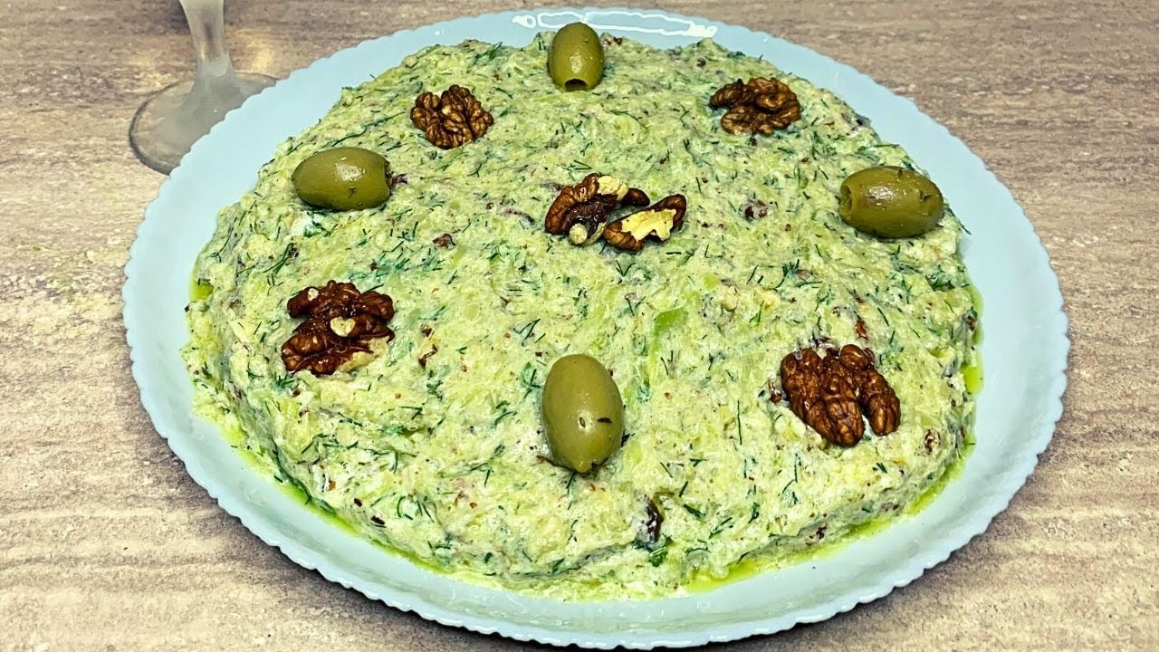 Отличная турецкая закуска, подходящая для теплых дней! Почувствуйте дух Востока и вкусите его!