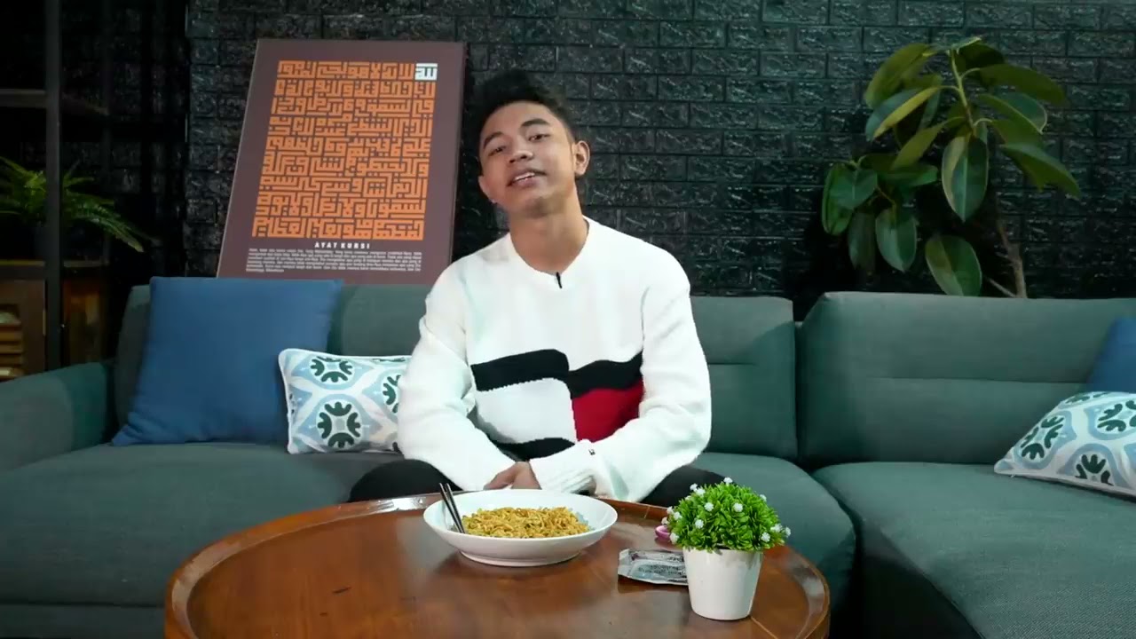 multi bahasa FIKI NAKI mengejutkan cewek Moldova