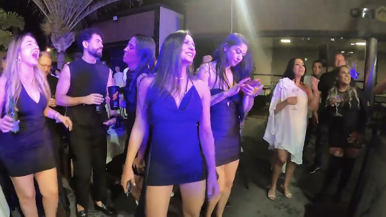 PAGODES