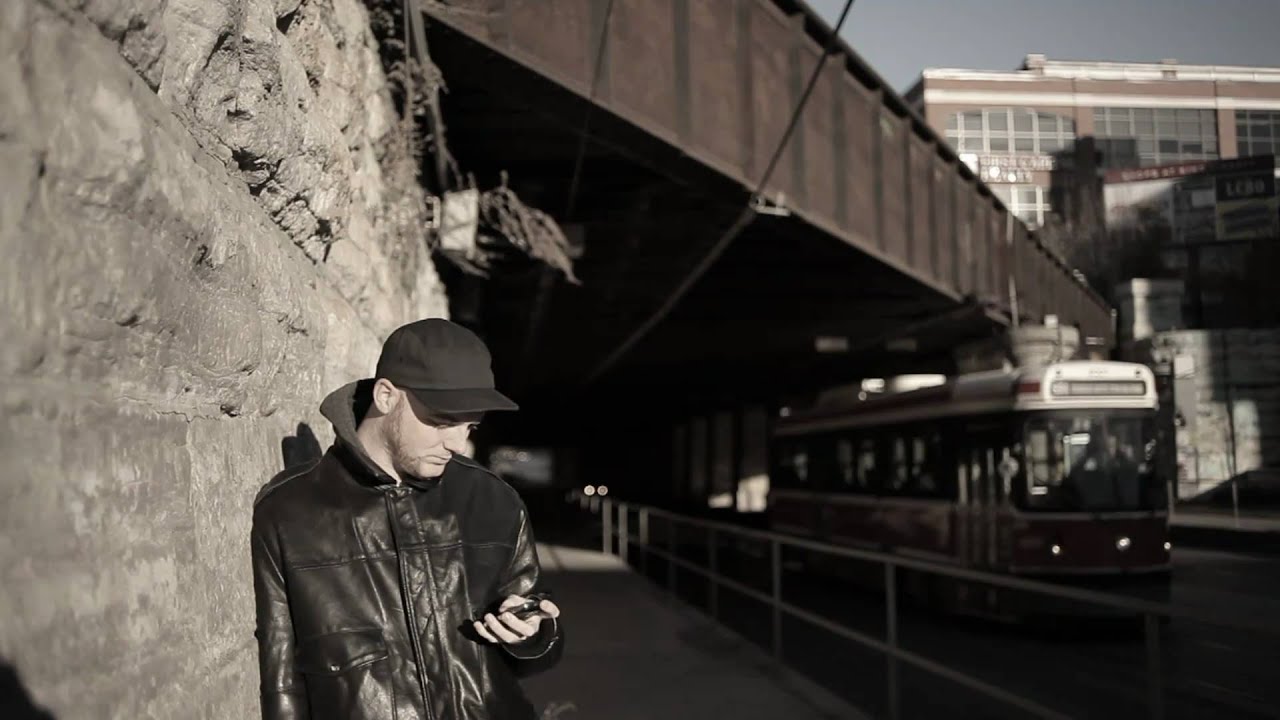 Muneshine - Two Way Street (Official Video)