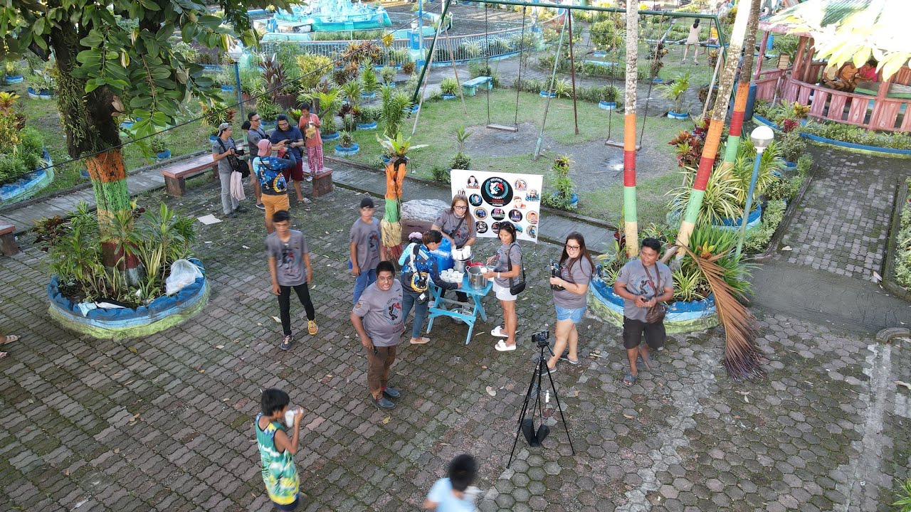FIRST FEEDING PROGRAM OF United Leyte Vloggers PH IN HILONGOS LEYTYE PLAZA , CHILDREN PARK
