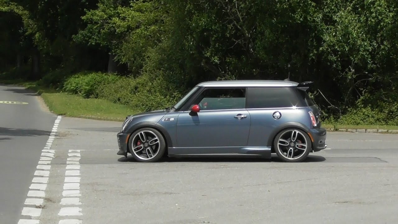 Mini's Leaving a Car Show, June 2019. (pt3)