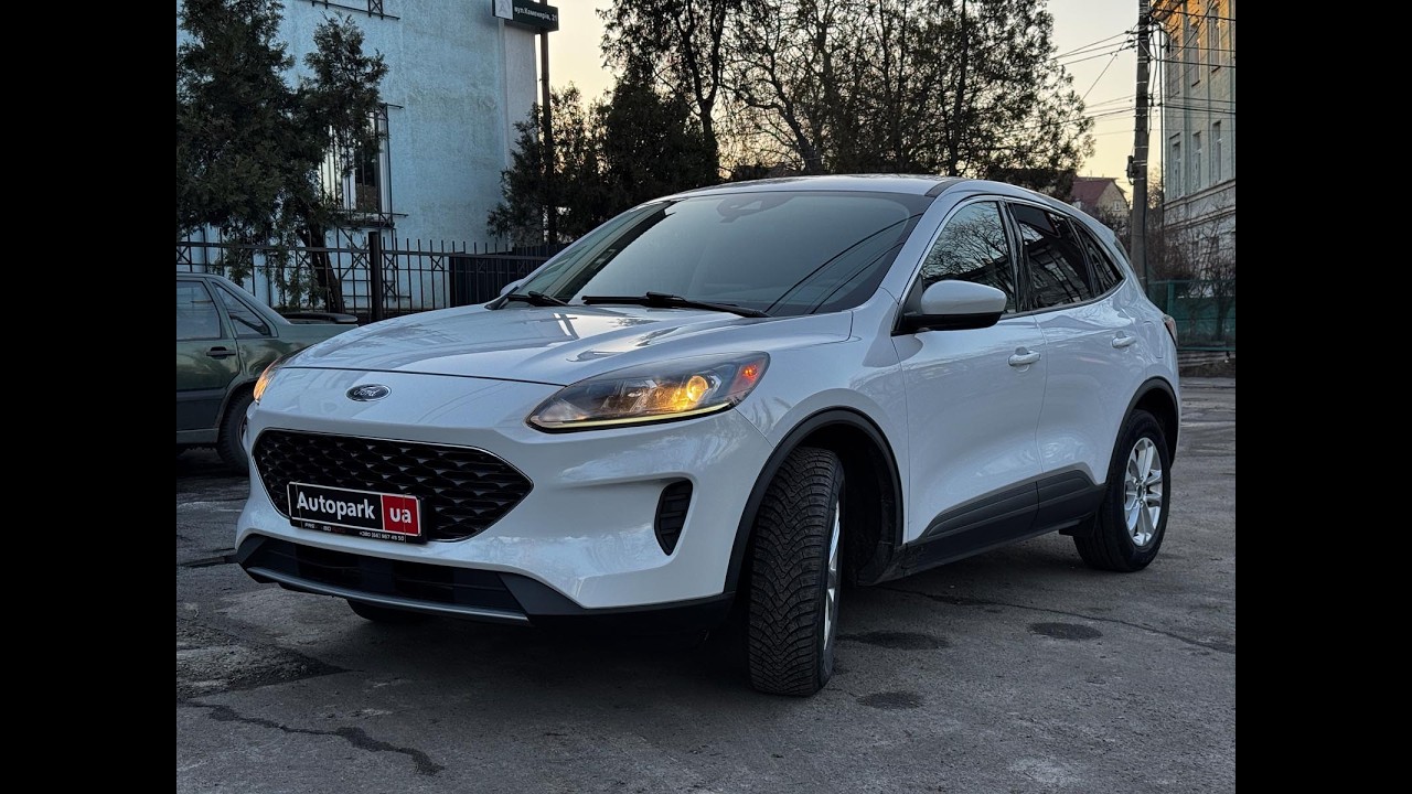 АВТОПАРК Ford Escape 2019 року (код товару 75163)