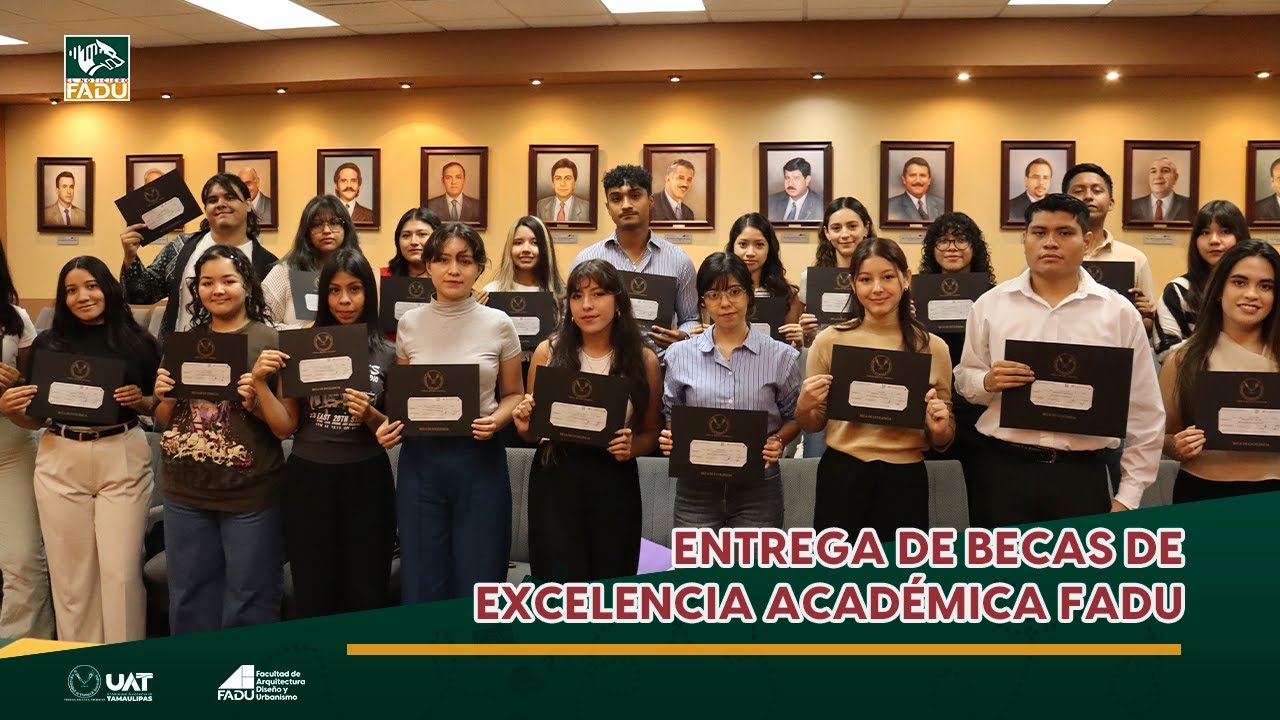 Entrega de becas de excelencia acad&eacute;mica FADU