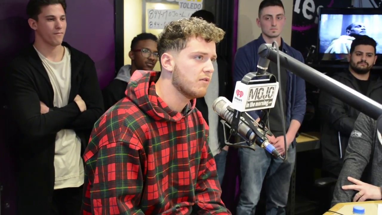 Bazzi Performs 