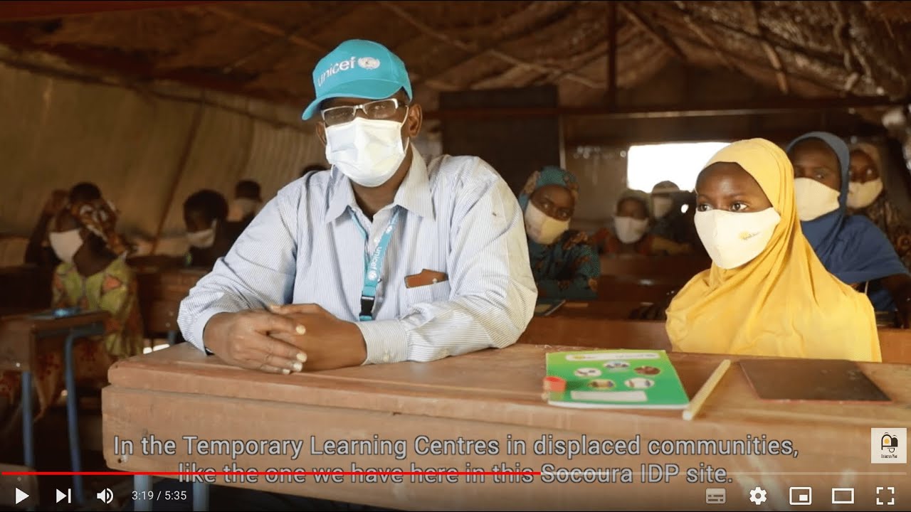 L'Unicef apporte une lueur d'espoir pour les déplacées internes du camp de Sokoura à Mopti.