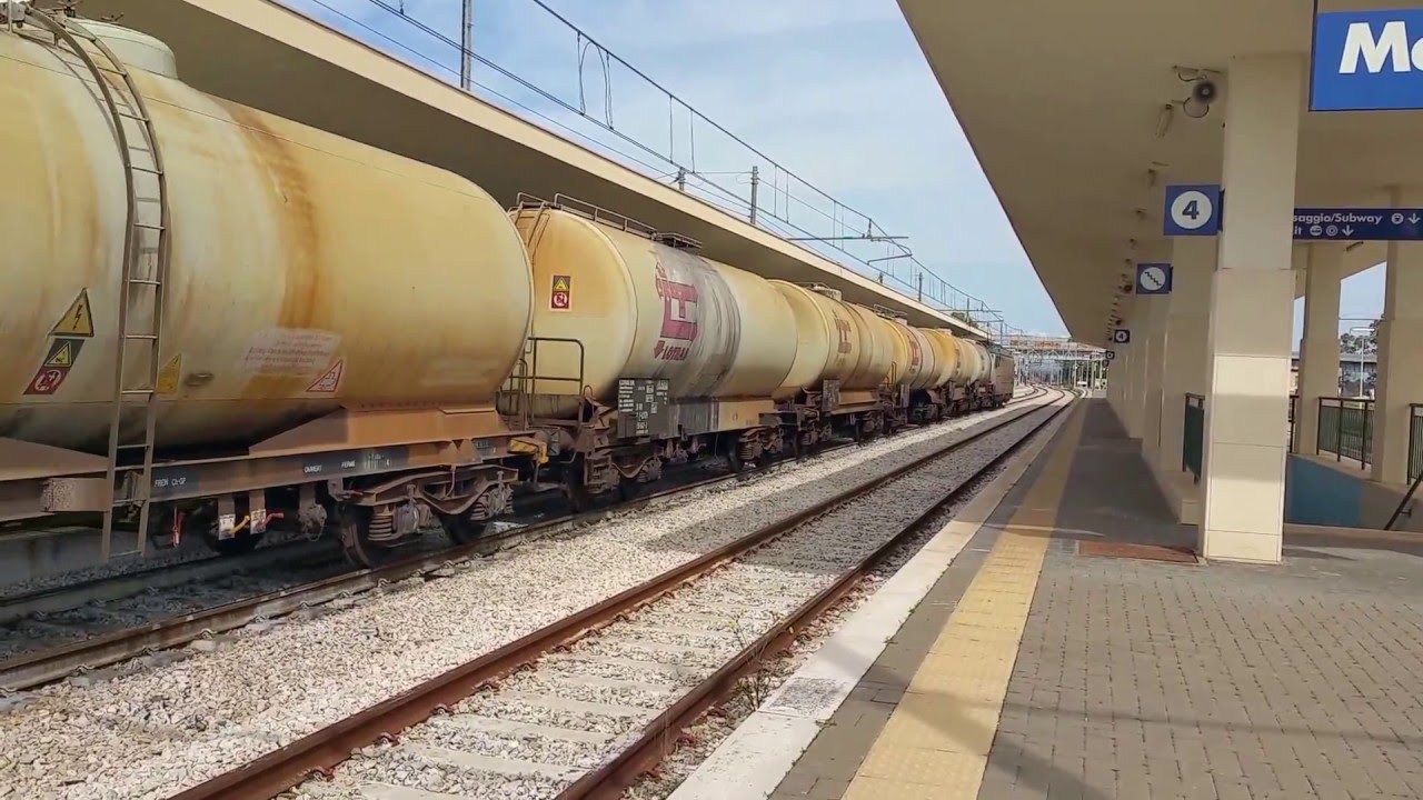 AVVIAMENTO E PARTENZA DELLA E652