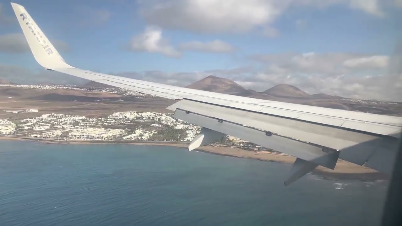 Morning Departure✈️Ryanair Boeing 737-800 Glasgow Prestwick to Lanzarote Arrecife *Full Flight*