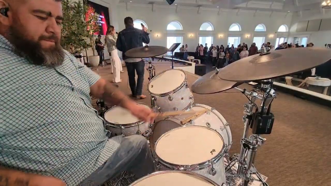 Toda Rodilla Medley / Remoliniando- Drum Cover Moedrumsjr y grupo FE 