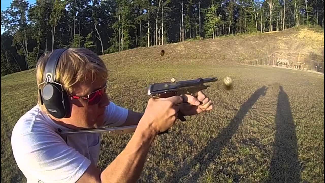 Slow Motion Full Auto Beretta 93R