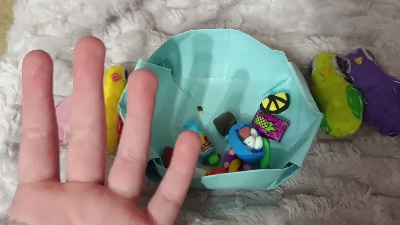 Обзор на еду Валерок 😋💚🩷💛💜