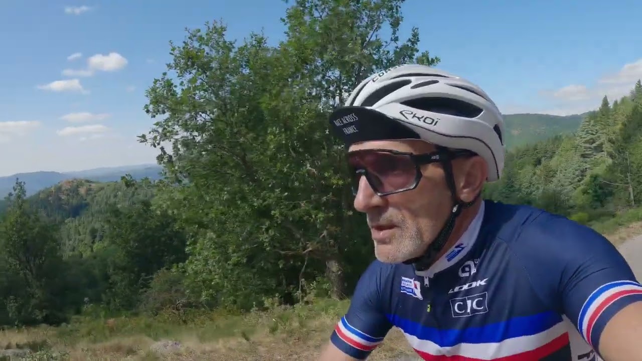 Mont Aigoual et col de la Lusette &agrave; v&eacute;lo dans les C&eacute;vennes