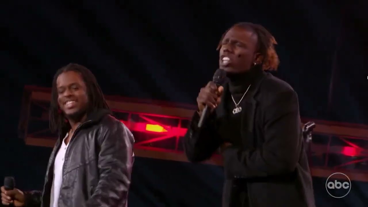 Desmond Roberts & Jamal Roberts Full Performance | American Idol 2025 Hollywood Week Duo's