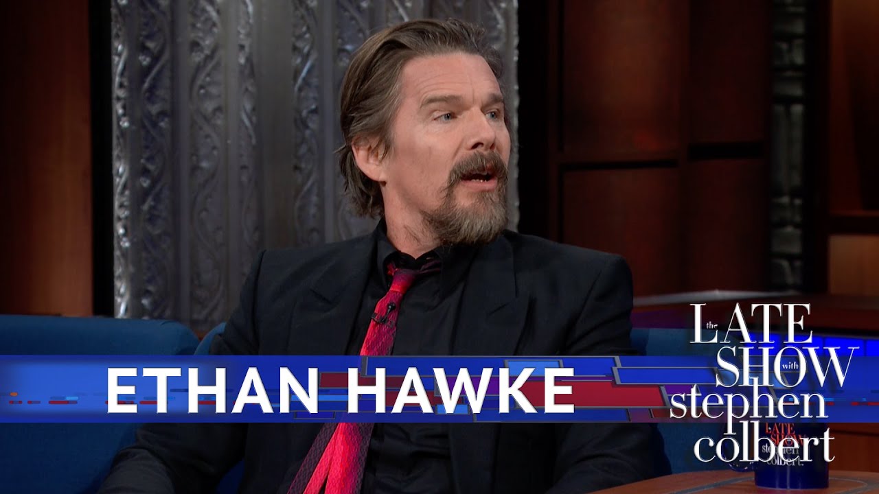 Ethan Hawke Got A Rave Review In The Bathroom