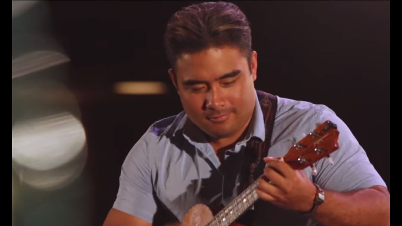 Kalei Gamiao - Feel The Beat (HiSessions.com Acoustic Live!)