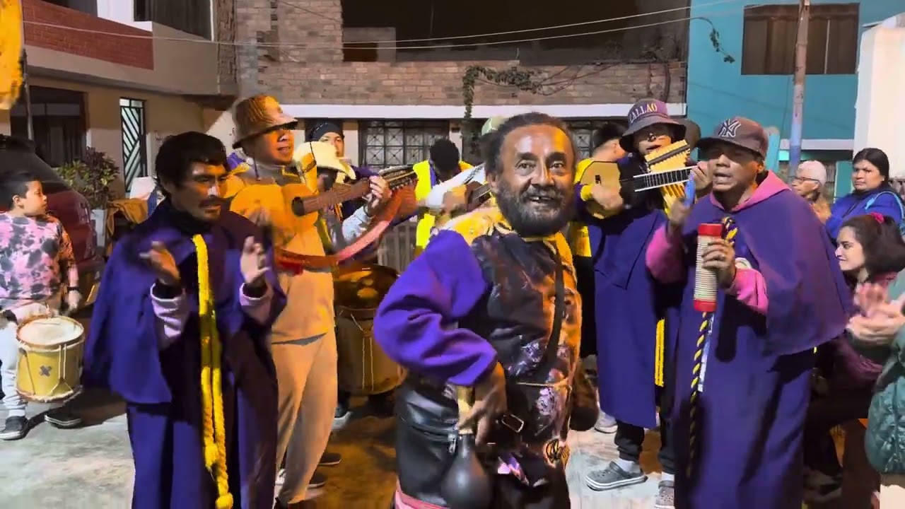 Peregrinos del Cautivo en Ventanilla 2025