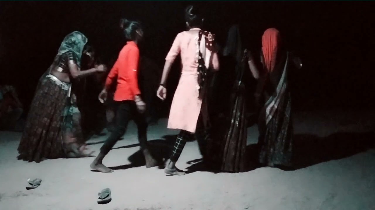 થોડો પીધો ને ઘણો ચડિયો - Desi Dhol Na Tale Desi Dans -  New Lagan Geet 2021