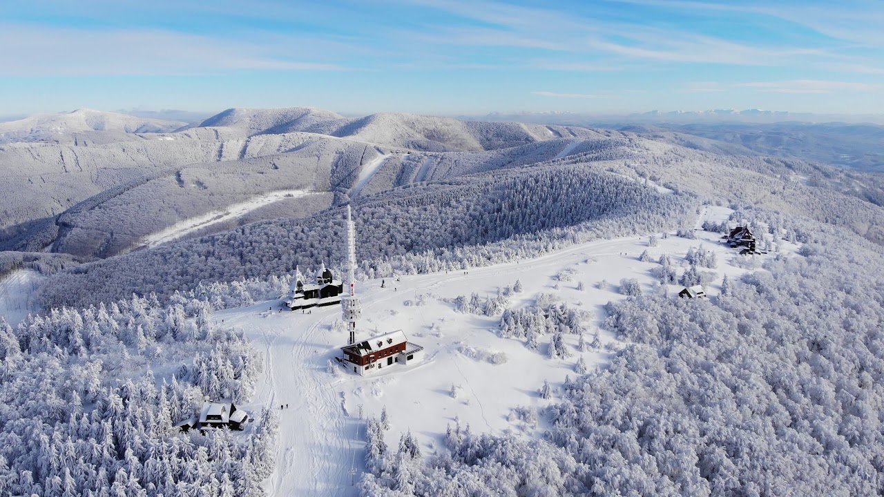 Radho&scaron;ť - Beskydy z dronu