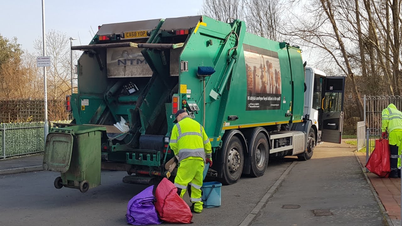 Red/Purple Sack/Food Bin lorry Collection In Monmouthshire