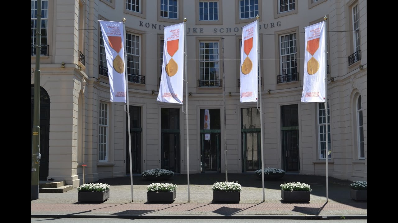 Samenvatting openingsceremonie Koninklijke Schouwburg