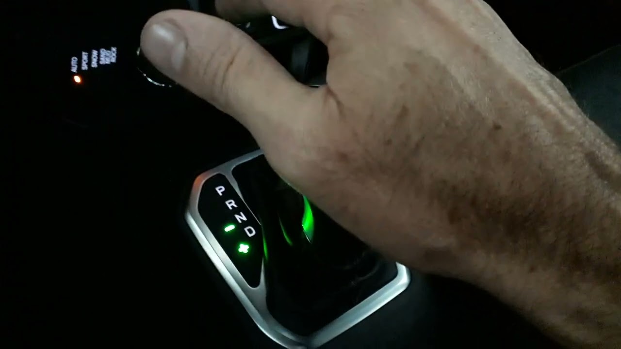 Câmbio automático Jeep Compass explicando as letras da alavanca. Qual o significado? Como funciona?