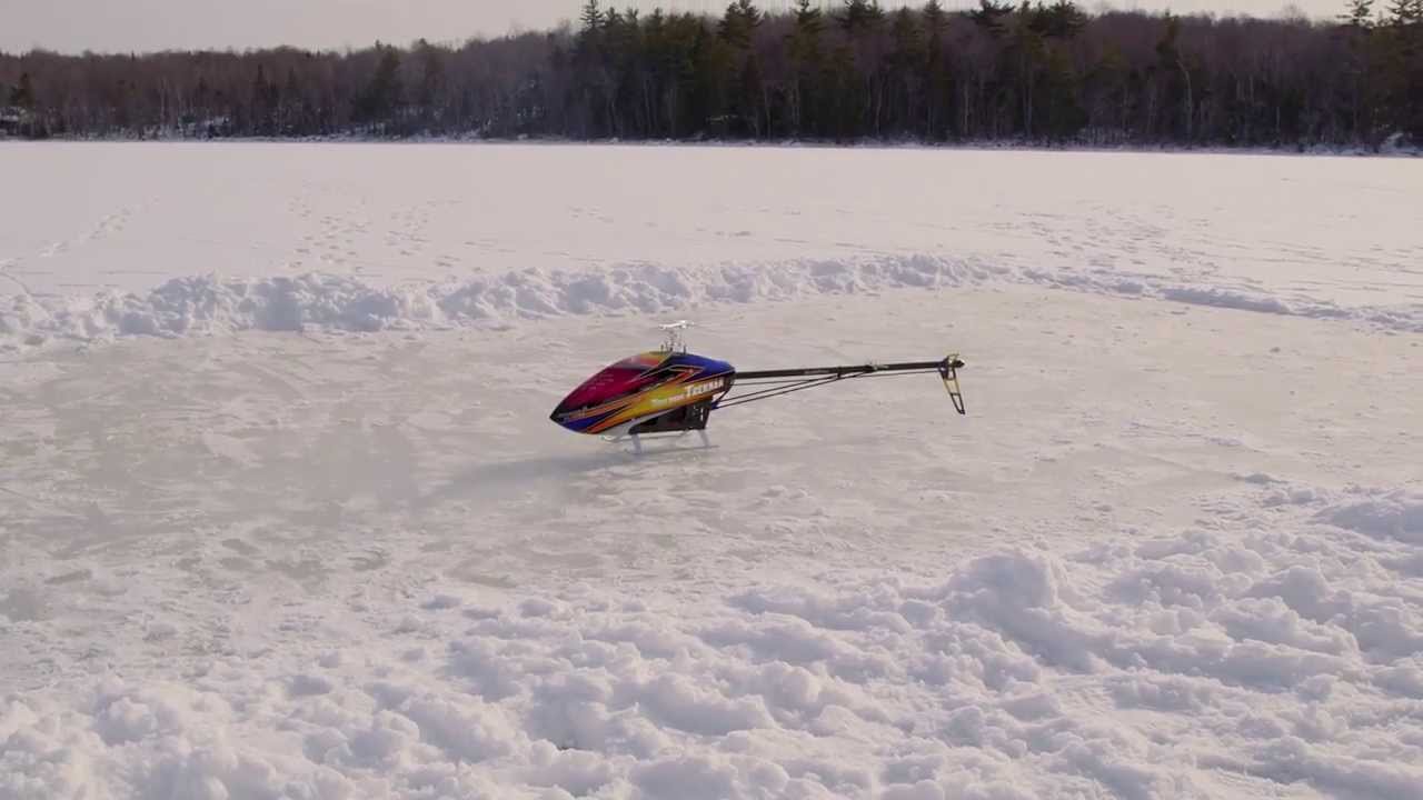 Colin Bell Helis on Ice 2014 | Align Trex 800 Trekker