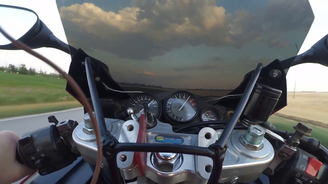 yamaha thunderace YZF 1000R max speed