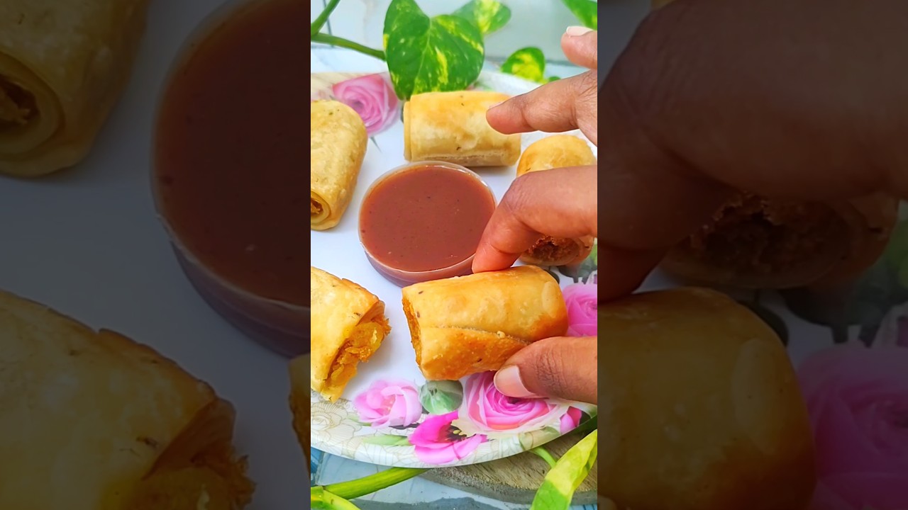 Crispy Aloo Rolls 😋 | Perfect Tea Time Snack Recipe ☕ #shorts