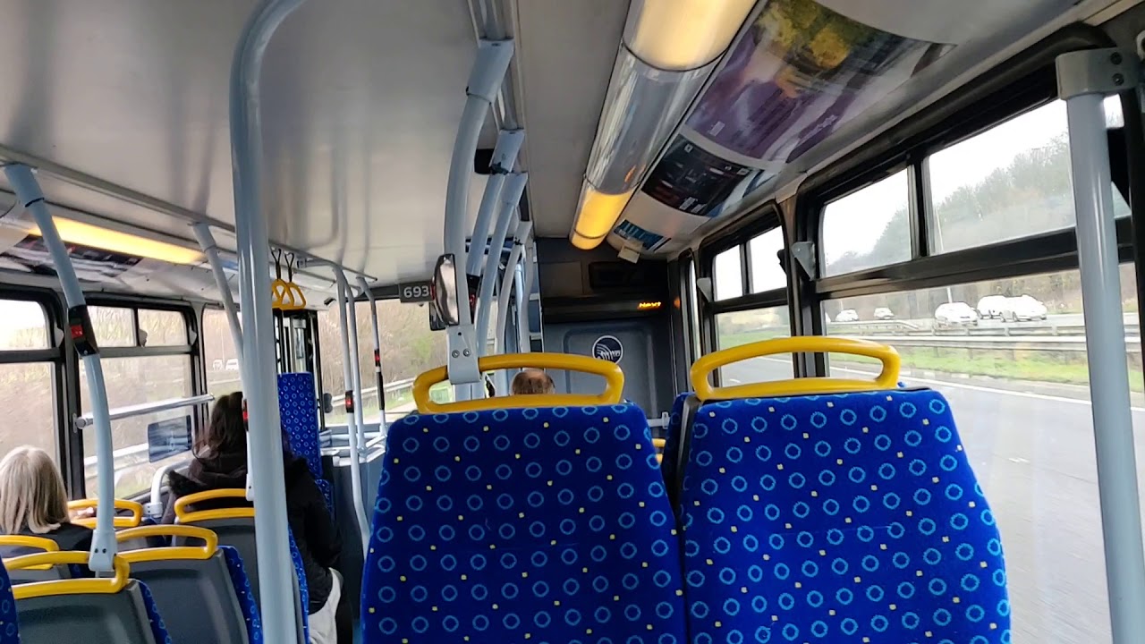 Metrobus Scania N94UD East Lancs Omnidekka 6938 273