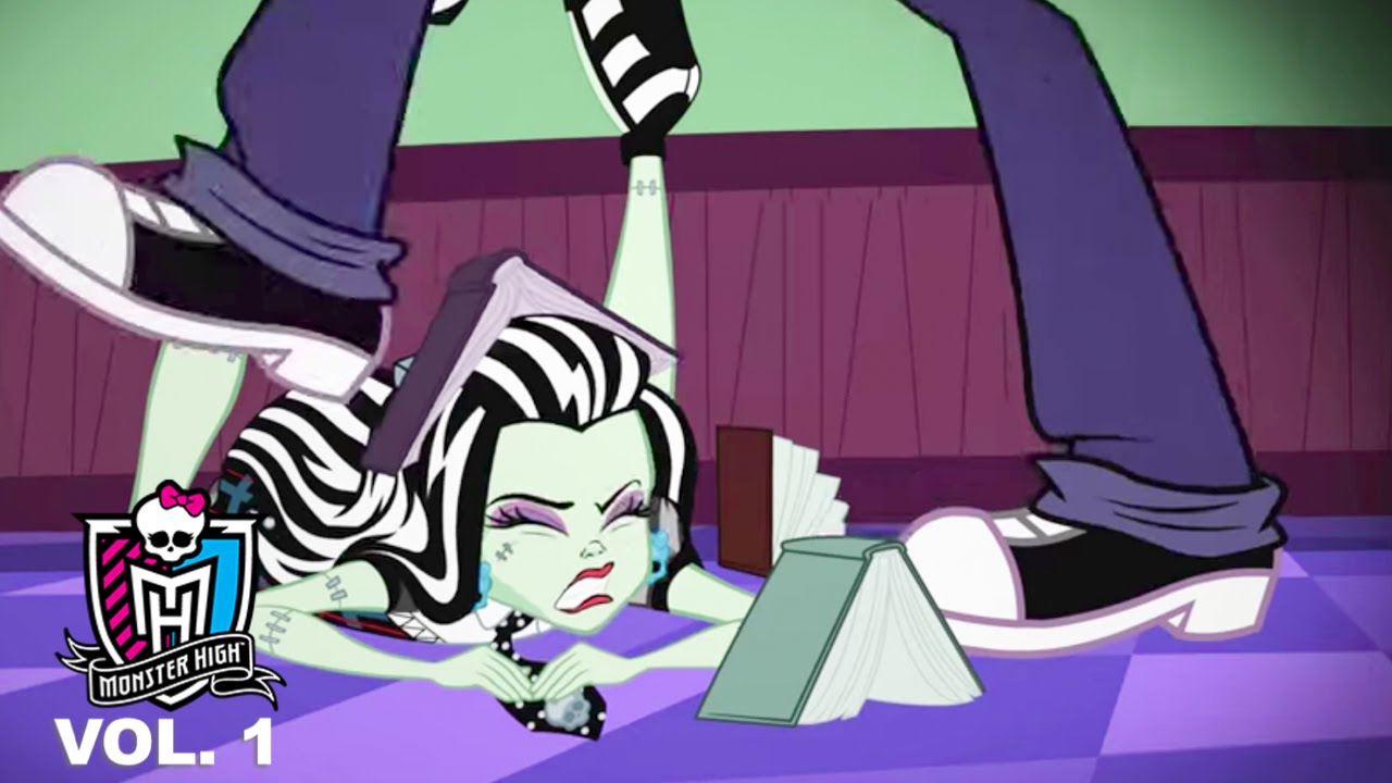 Cyrano De Ghoulia | Volume 1 | Monster High
