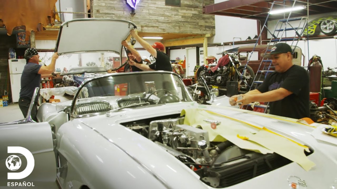 ¡El Corvette del '62 casi listo para su debut! | Máquinas Renovadas | Discovery en español