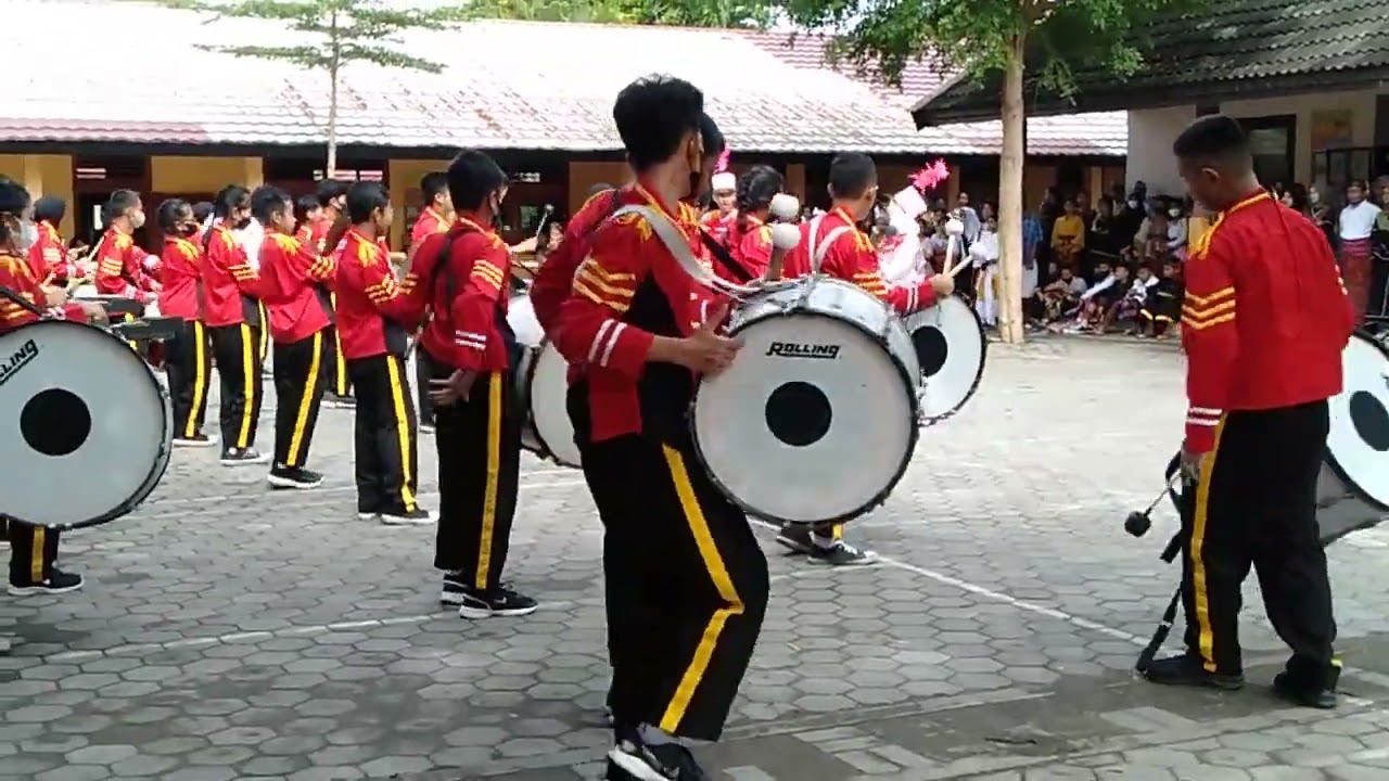 drumband SMP 4 Mataram 2022 gokil