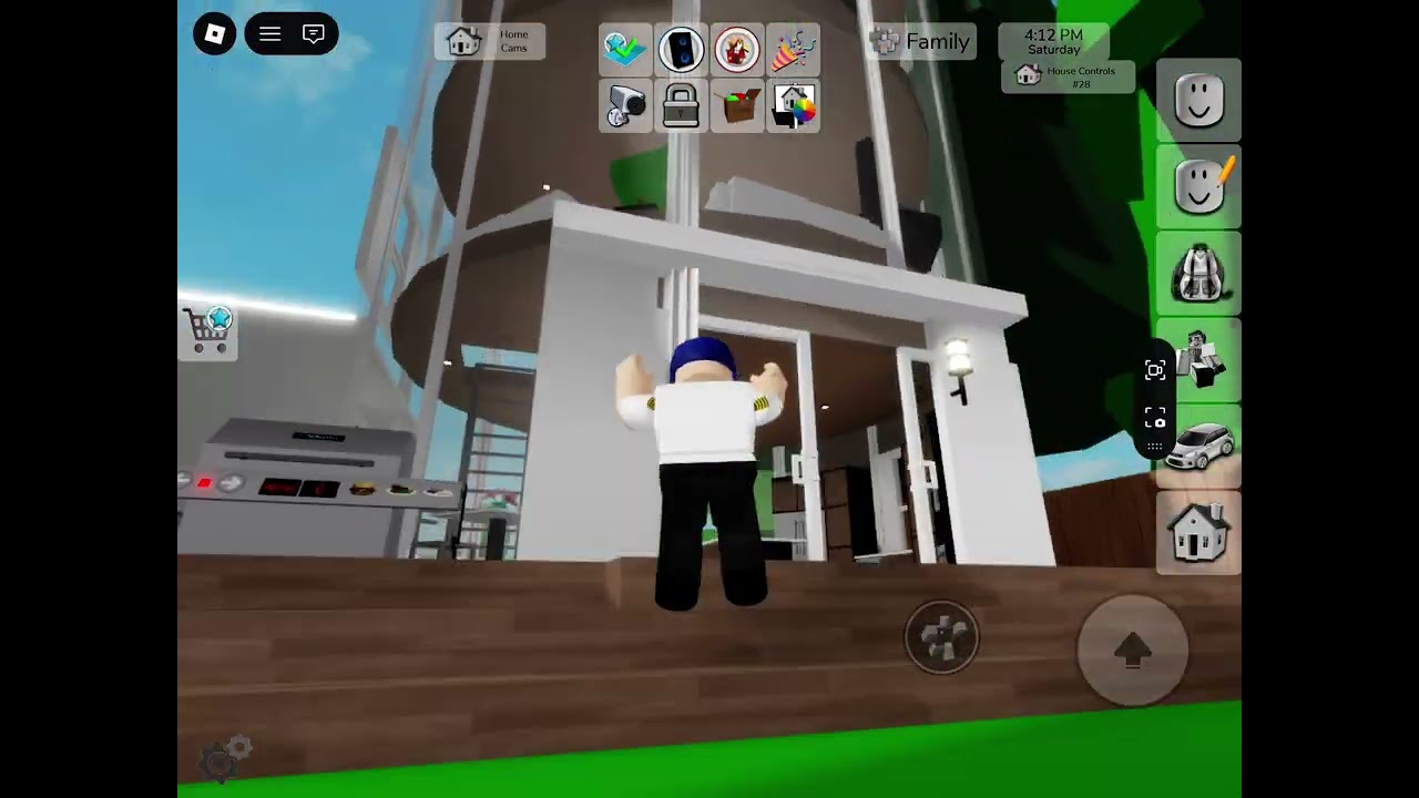      I played Brookhaven with my friend duck but It turned into a game of hide and seek.