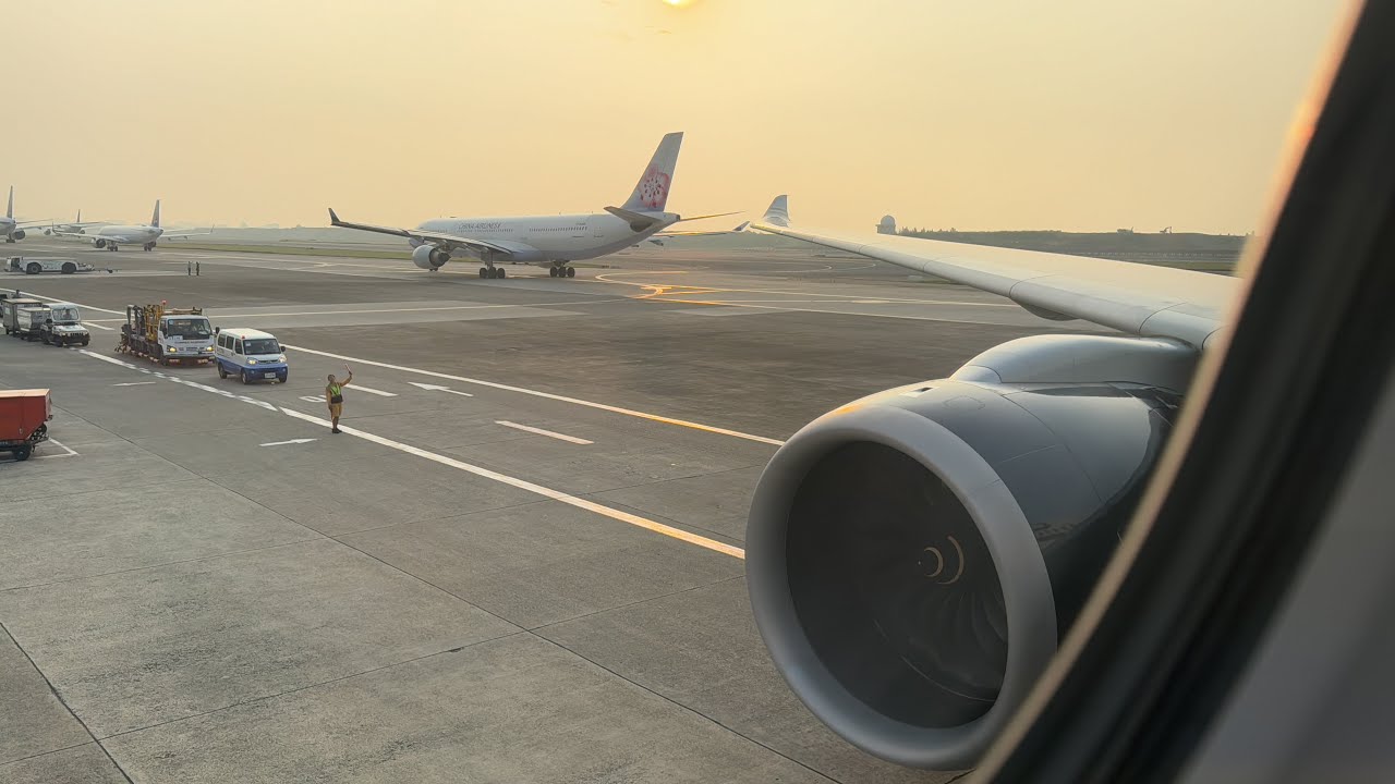 TAKEOFF | Starlux A330-900 | Taipei (TPE) | RWY 05R