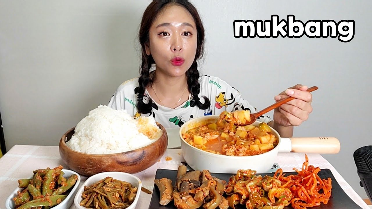 집밥먹방:) 엄마표 반찬 그리고 🌶적당히 매운 감자스팸짜글이 대왕고봉밥 먹방 Korean Food Home made Mukbang eating show